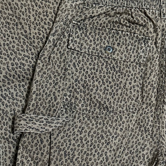 GAP size 8 animal print high rise dress ankle pants - Picture 2 of 3